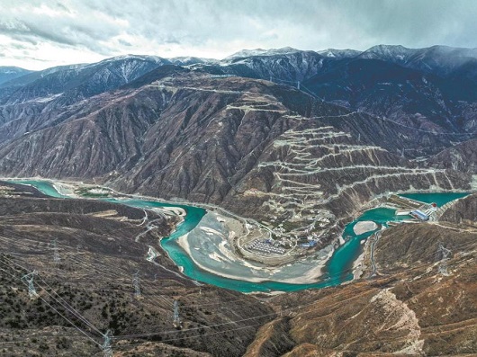 国家电网：金上—湖北±800千伏特高压直流输电工程建成投运